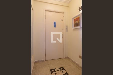 Hall do Elevador de apartamento à venda com 4 quartos, 160m² em Perdizes, São Paulo