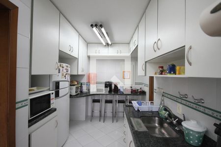 Apartamento à venda com 156m², 3 quartos e 2 vagasCozinha