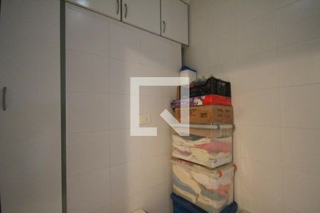 Apartamento à venda com 156m², 3 quartos e 2 vagasQuarto de Serviço