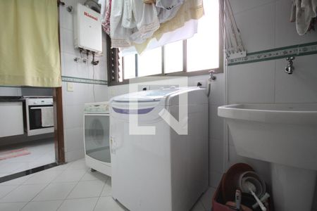 Apartamento à venda com 156m², 3 quartos e 2 vagasÁrea de Serviço