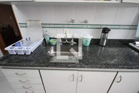 Apartamento à venda com 156m², 3 quartos e 2 vagasCozinha