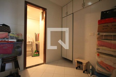 Apartamento à venda com 156m², 3 quartos e 2 vagasQuarto de Serviço