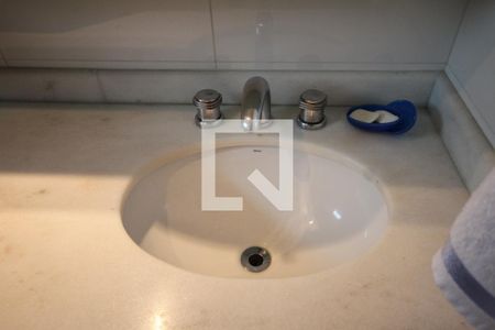 Apartamento à venda com 156m², 3 quartos e 2 vagasSuíte 2