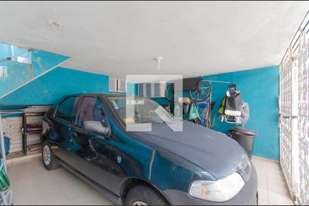 Casa à venda com 150m², 3 quartos e 2 vagas Casa à venda com 150m², 3 quartos e 2 vagasGaragem