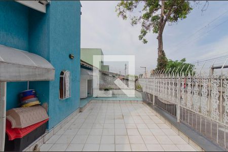 Casa à venda com 150m², 3 quartos e 2 vagas Casa à venda com 150m², 3 quartos e 2 vagasQuintal