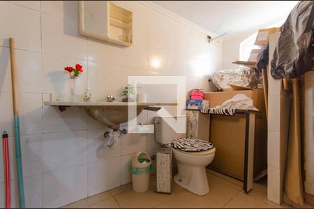 Casa à venda com 150m², 3 quartos e 2 vagas Casa à venda com 150m², 3 quartos e 2 vagasLavabo Salão