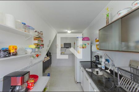 Casa à venda com 150m², 3 quartos e 2 vagas Casa à venda com 150m², 3 quartos e 2 vagasCozinha