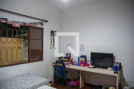 Casa à venda com 290m², 3 quartos e 3 vagas Casa à venda com 290m², 3 quartos e 3 vagasQuarto 3