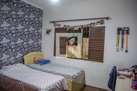 Casa à venda com 290m², 3 quartos e 3 vagas Casa à venda com 290m², 3 quartos e 3 vagasQuarto 3