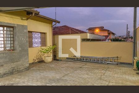 Casa à venda com 290m², 3 quartos e 3 vagas Casa à venda com 290m², 3 quartos e 3 vagasGaragem