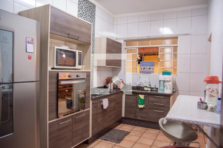 Casa à venda com 290m², 3 quartos e 3 vagas Casa à venda com 290m², 3 quartos e 3 vagasCozinha