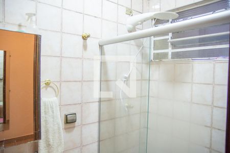 Casa à venda com 290m², 3 quartos e 3 vagas Casa à venda com 290m², 3 quartos e 3 vagasBanheiro da Suíte