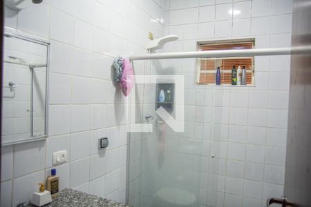 Casa à venda com 290m², 3 quartos e 3 vagas Casa à venda com 290m², 3 quartos e 3 vagasBanheiro Corredor
