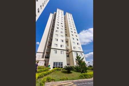 Fachada de apartamento para alugar com 2 quartos, 54m² em São Pedro, Osasco