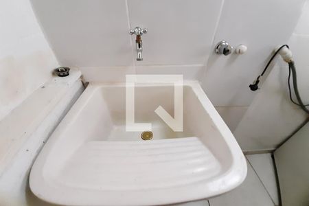 Casa à venda com 180m², 3 quartos e 3 vagas Casa à venda com 180m², 3 quartos e 3 vagasÁrea de Serviço