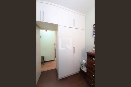 Casa à venda com 180m², 3 quartos e 3 vagas Casa à venda com 180m², 3 quartos e 3 vagasQuarto 3