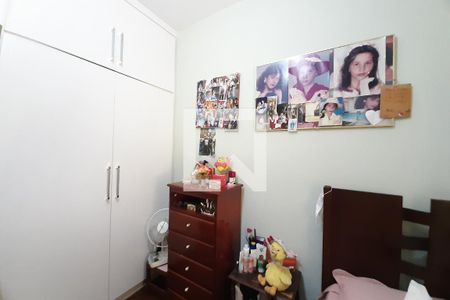 Casa à venda com 180m², 3 quartos e 3 vagas Casa à venda com 180m², 3 quartos e 3 vagasQuarto 3