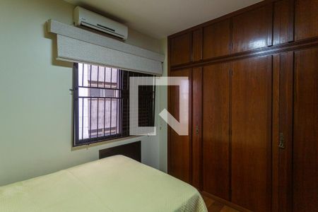 Apartamento para alugar com 230m², 4 quartos e 3 vagas Apartamento para alugar com 230m², 4 quartos e 3 vagasSuíte 2