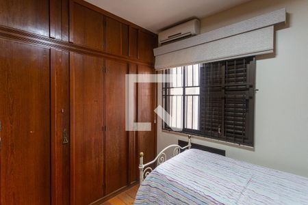 Apartamento para alugar com 230m², 4 quartos e 3 vagas Apartamento para alugar com 230m², 4 quartos e 3 vagasQuarto 3