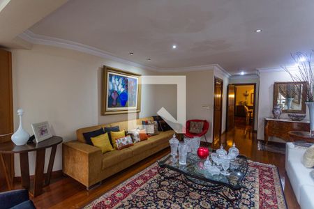 Sala 1 de apartamento para alugar com 4 quartos, 230m² em Lourdes, Belo Horizonte