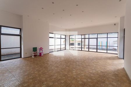 Apartamento para alugar com 230m², 4 quartos e 3 vagas Apartamento para alugar com 230m², 4 quartos e 3 vagasSalão de Festas