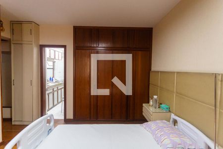 Apartamento para alugar com 230m², 4 quartos e 3 vagas Apartamento para alugar com 230m², 4 quartos e 3 vagasArmário da Suíte 1