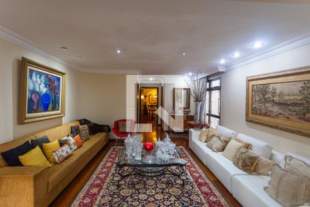 Sala 1 de apartamento para alugar com 4 quartos, 230m² em Lourdes, Belo Horizonte