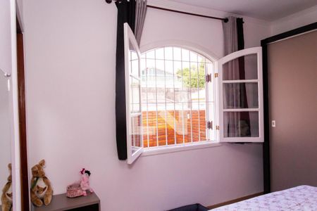 Casa à venda com 194m², 3 quartos e 3 vagasQuarto  3