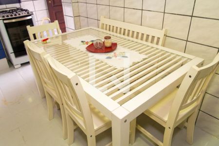 Casa à venda com 194m², 3 quartos e 3 vagasCozinha