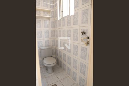 Apartamento para alugar com 80m², 3 quartos e sem vagaBanheiro de Serviço