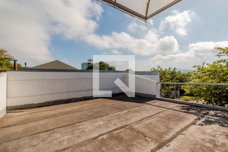 Casa à venda com 220m², 6 quartos e 4 vagasÁrea comum