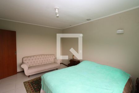 Casa de condomínio para alugar com 260m², 4 quartos e 2 vagasSuíte 3