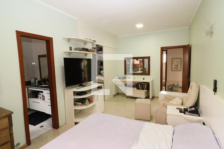 Casa de condomínio para alugar com 260m², 4 quartos e 2 vagasSuíte 1