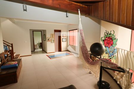 Casa de condomínio para alugar com 260m², 4 quartos e 2 vagasQuarto 1