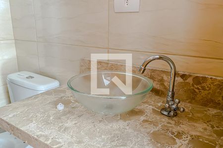 Apartamento à venda com 43m², 2 quartos e 1 vagaDetalhe Banheiro