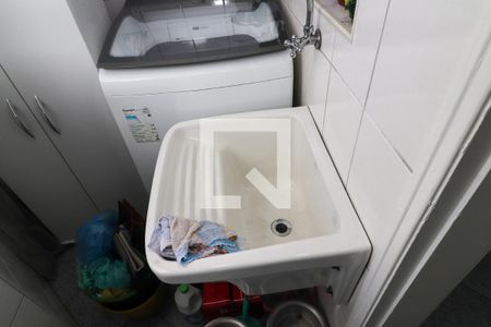 Apartamento à venda com 74m², 3 quartos e 1 vagaÁrea de Serviço