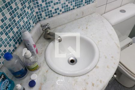 Apartamento à venda com 74m², 3 quartos e 1 vagaBanheiro