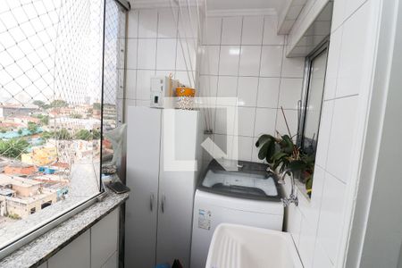 Apartamento à venda com 74m², 3 quartos e 1 vagaÁrea de Serviço