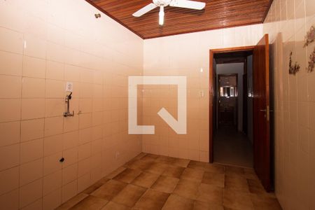 Casa à venda com 110m², 2 quartos e 2 vagasCozinha