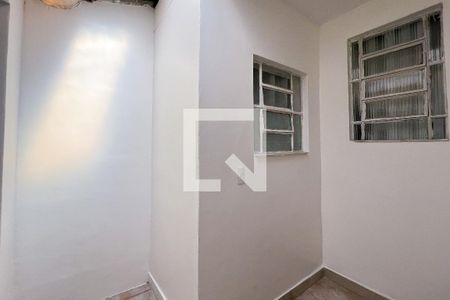 Casa para alugar com 55m², 1 quarto e sem vagaÁrea de Serviço