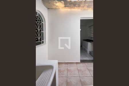 Casa para alugar com 55m², 1 quarto e sem vagaÁrea de Serviço