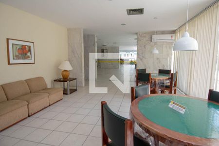 Apartamento para alugar com 76m², 2 quartos e 1 vagaÁrea comum