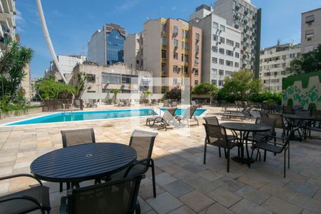 Apartamento para alugar com 76m², 2 quartos e 1 vagaÁrea comum - Piscina