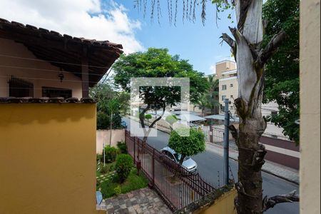 Casa à venda com 455m², 4 quartos e 6 vagas Casa à venda com 455m², 4 quartos e 6 vagasVista da Sala 3