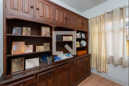 Casa à venda com 455m², 4 quartos e 6 vagas Casa à venda com 455m², 4 quartos e 6 vagasSala 3