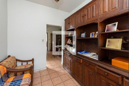 Casa à venda com 455m², 4 quartos e 6 vagas Casa à venda com 455m², 4 quartos e 6 vagasSala 3