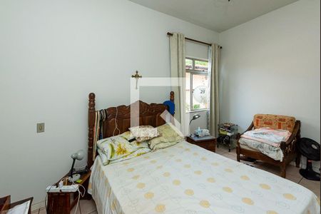 Casa à venda com 455m², 4 quartos e 6 vagas Casa à venda com 455m², 4 quartos e 6 vagasSuíte