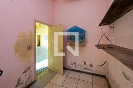 Casa à venda com 455m², 4 quartos e 6 vagas Casa à venda com 455m², 4 quartos e 6 vagasQuarto de Serviço 2