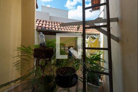 Casa à venda com 455m², 4 quartos e 6 vagas Casa à venda com 455m², 4 quartos e 6 vagasVista do Quarto 2