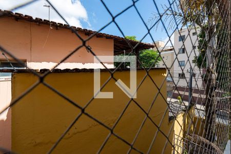 Casa à venda com 455m², 4 quartos e 6 vagas Casa à venda com 455m², 4 quartos e 6 vagasVista do Quarto 1